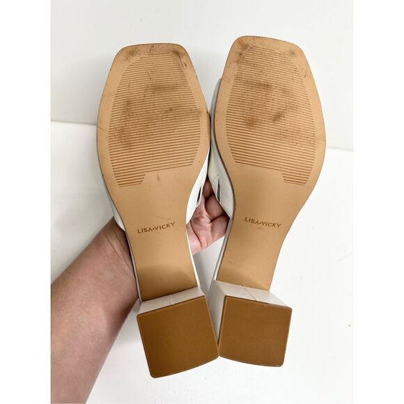 Lisa Vicky Sandals Womens Size 9.5 White Leather Open Toe Heels With Chain - Picture 9 of 9